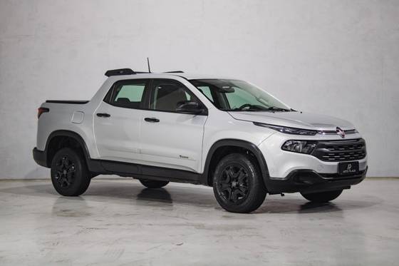 FIAT TORO 1.8 16V EVO FLEX FREEDOM AT6 FIAT TORO 1.8 16V EVO FLEX FREEDOM AT6